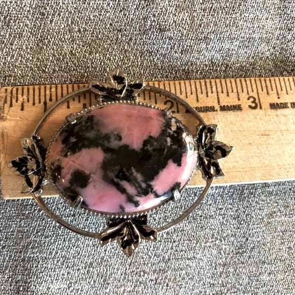 Pink Rhodonite Pin - Picture 2 of 4